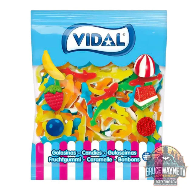 Requins, bonbons gélifiés au goût de fruits (Paquet de 1Kg) vs Kisses, bonbons gélifiés (Paquet de 820g) : quel Snacks & boissons importés choisir ?