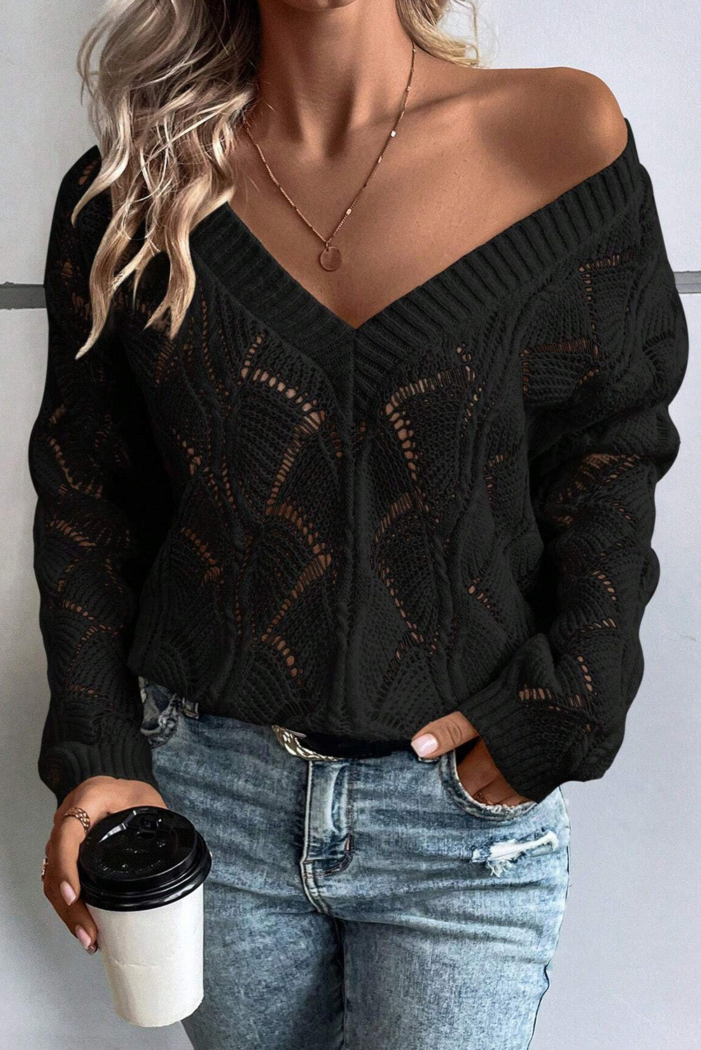 Pull femme en maille, épaules tombantes, col V — noir