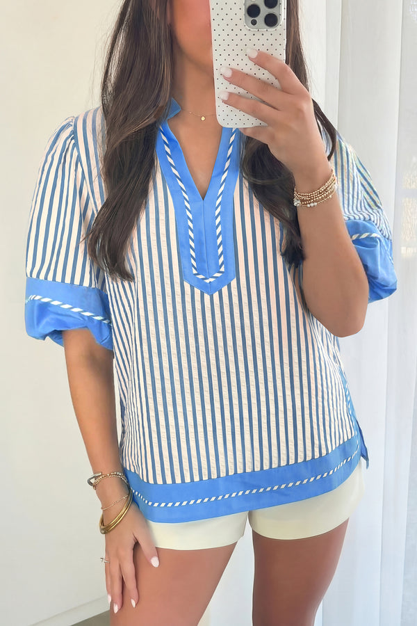 Blouse femme rayé, manches courtes, col V, colorblock — bleu ciel