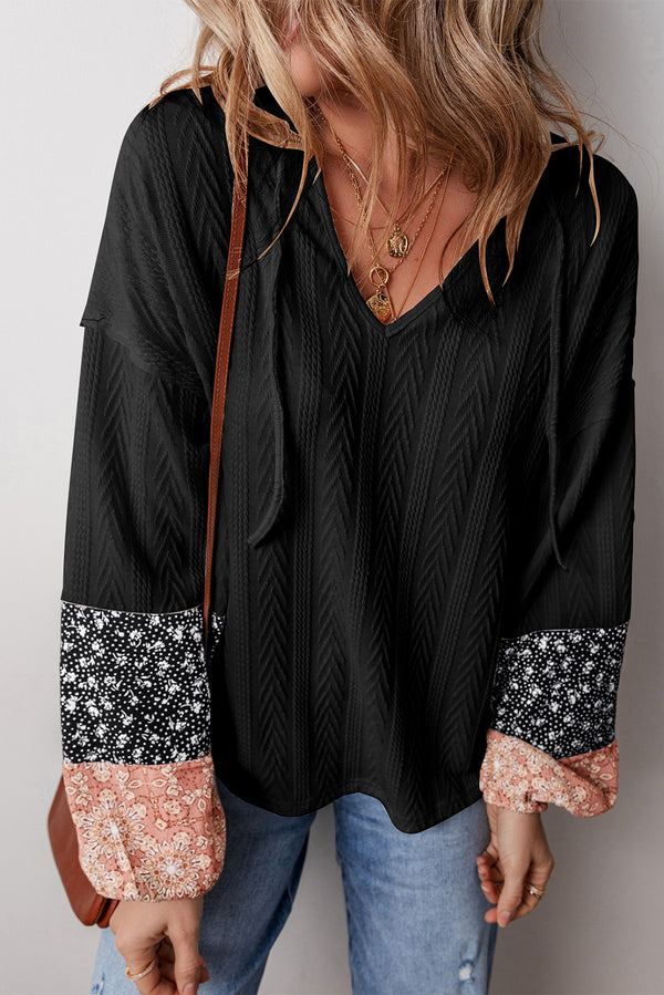Blouse femme floral, patchwork, en maille, à cordon, col V — noir
