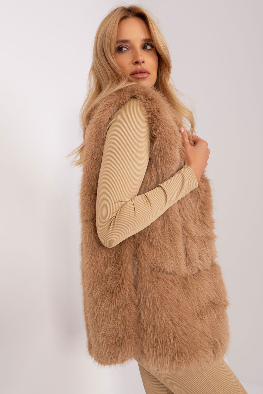 Gilet femme AT — brun