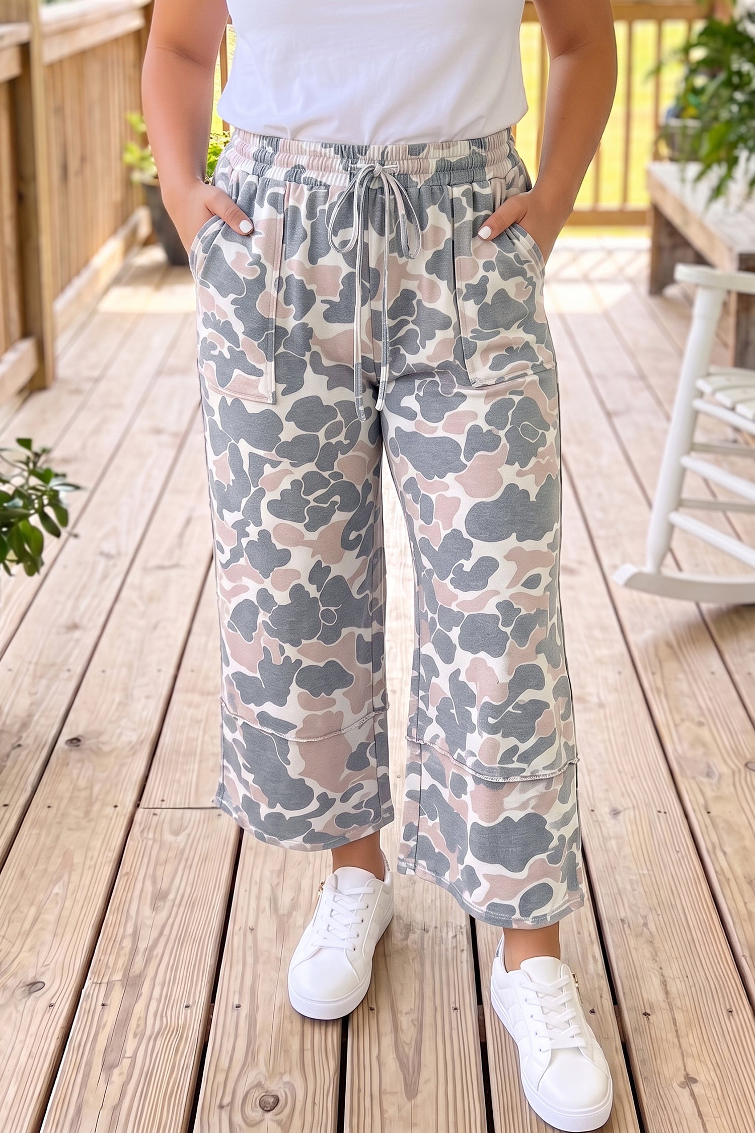 Khaki Camouflage Print Patch Pockets Ankle-Length Plus Size Pants