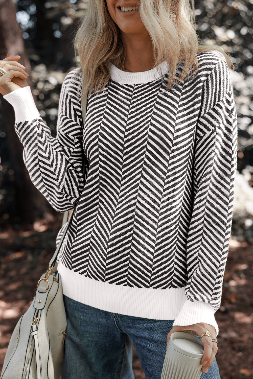 Pull femme épaules tombantes, col rond — noir
