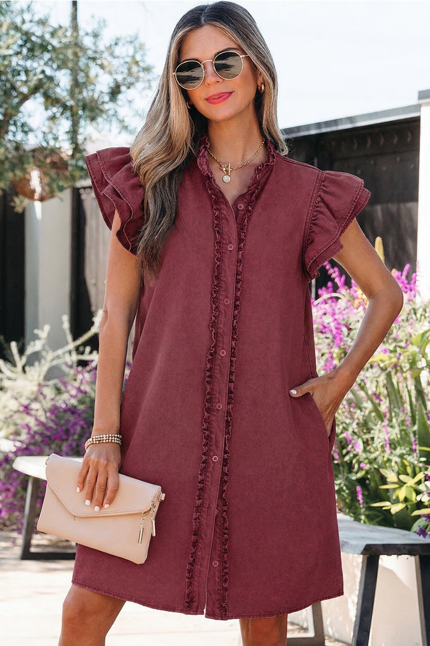Robe courte femme à volants, boutonnée, manches courtes, denim — rouge