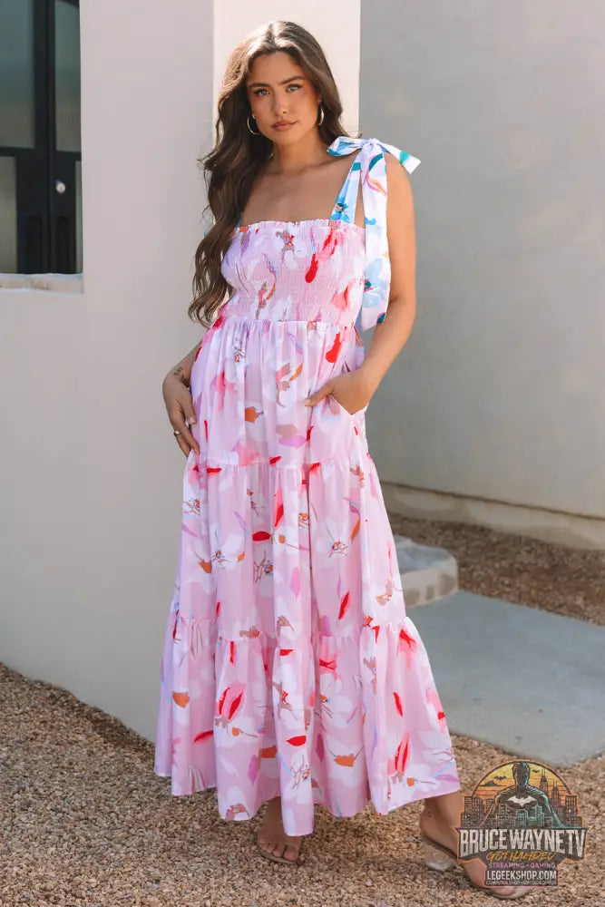 Robe longue smockée rose à imprimé floral et épaules nouées - Dresses/Floral Dresses